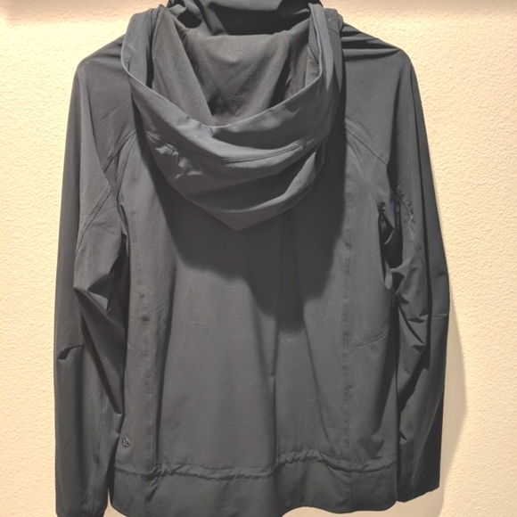 Everyday Getaway Jacket. - Picture 3 of 4